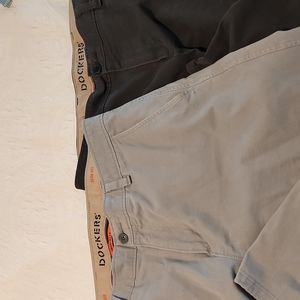 Lot of 2 Dockers Ultimate Chino Slim Fit  W34 L32